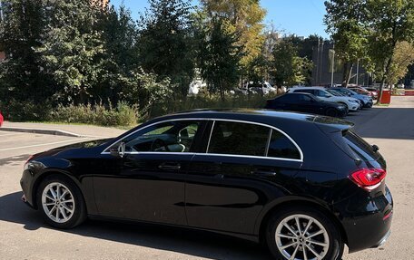 Mercedes-Benz A-Класс, 2019 год, 2 780 000 рублей, 5 фотография