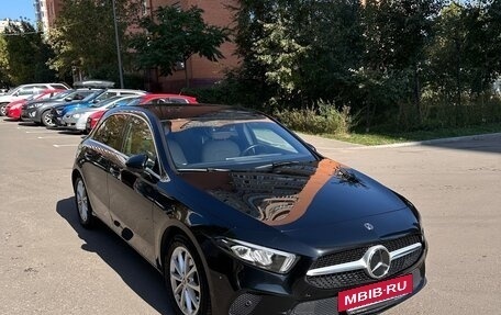 Mercedes-Benz A-Класс, 2019 год, 2 780 000 рублей, 3 фотография