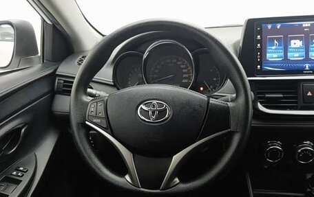 Toyota Vios III, 2023 год, 1 146 000 рублей, 10 фотография