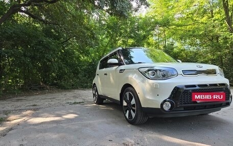 KIA Soul II рестайлинг, 2016 год, 1 530 000 рублей, 6 фотография
