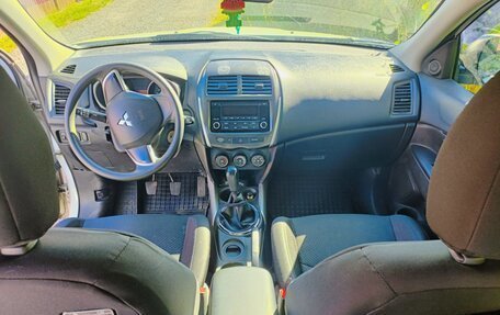 Mitsubishi ASX I рестайлинг, 2013 год, 930 000 рублей, 9 фотография