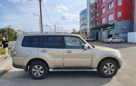 Mitsubishi Pajero IV, 2008 год, 1 350 000 рублей, 12 фотография
