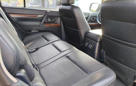 Mitsubishi Pajero IV, 2008 год, 1 350 000 рублей, 15 фотография