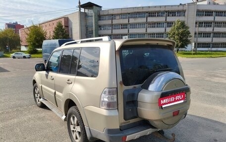 Mitsubishi Pajero IV, 2008 год, 1 350 000 рублей, 10 фотография