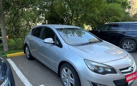 Opel Astra J, 2012 год, 700 000 рублей, 2 фотография
