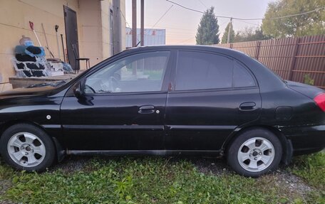 KIA Rio II, 2004 год, 250 000 рублей, 8 фотография