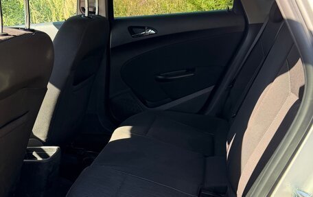 Opel Astra J, 2014 год, 910 000 рублей, 7 фотография