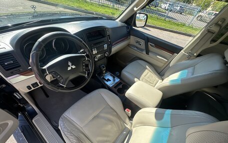 Mitsubishi Pajero IV, 2008 год, 1 590 000 рублей, 11 фотография