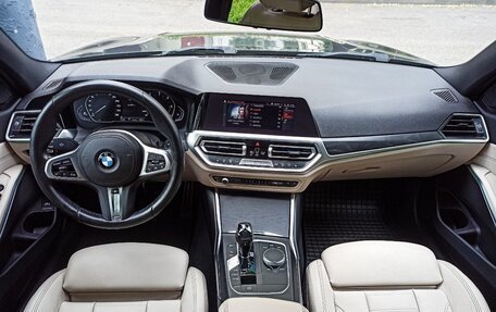 BMW 3 серия, 2021 год, 3 850 000 рублей, 8 фотография
