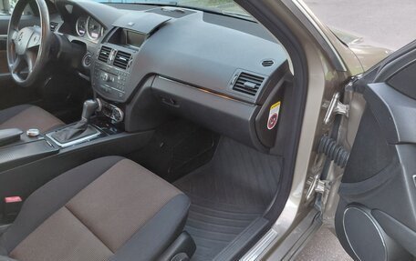 Mercedes-Benz C-Класс, 2009 год, 1 396 000 рублей, 17 фотография