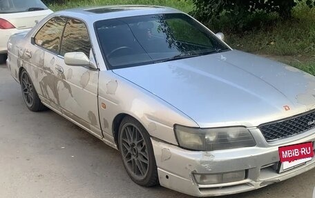 Nissan Laurel VIII, 1998 год, 500 000 рублей, 4 фотография