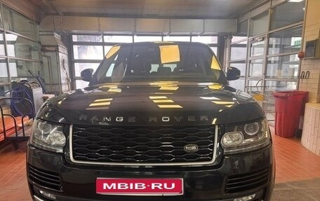 Land Rover Range Rover IV рестайлинг, 2015 год, 4 100 000 рублей, 1 фотография