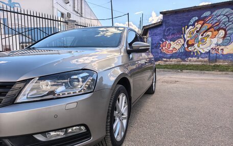 Volkswagen Passat B7, 2013 год, 1 300 000 рублей, 2 фотография