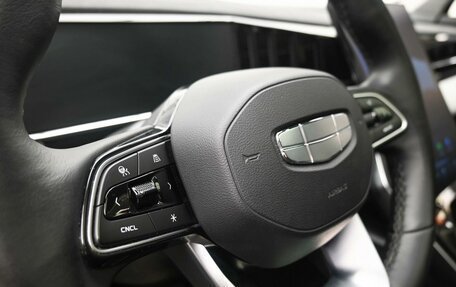 Geely Atlas, 2024 год, 2 749 000 рублей, 18 фотография
