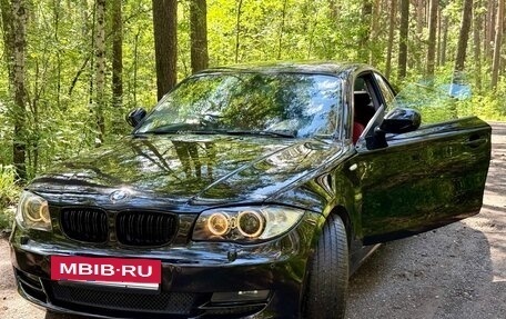 BMW 1 серия, 2010 год, 1 349 000 рублей, 3 фотография