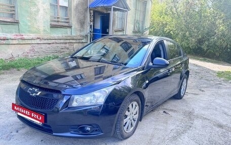 Chevrolet Cruze II, 2012 год, 620 000 рублей, 3 фотография
