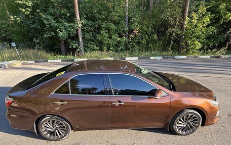 Toyota Camry, 2017 год, 2 170 000 рублей, 4 фотография