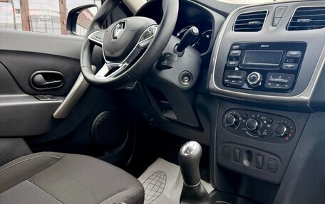 Renault Logan II, 2019 год, 1 129 990 рублей, 12 фотография