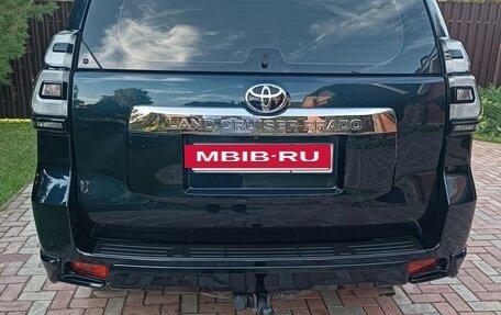 Toyota Land Cruiser Prado 150 рестайлинг 2, 2020 год, 5 990 000 рублей, 5 фотография