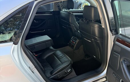 Audi A8, 2008 год, 1 200 000 рублей, 10 фотография