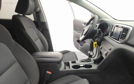 KIA Sportage IV рестайлинг, 2018 год, 2 150 000 рублей, 21 фотография