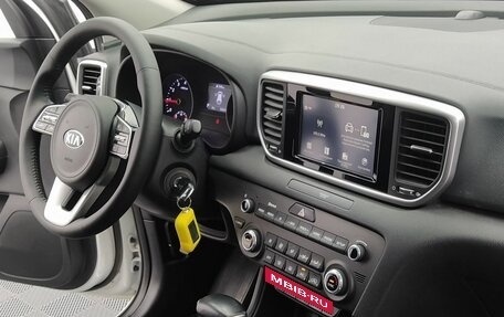 KIA Sportage IV рестайлинг, 2018 год, 2 150 000 рублей, 20 фотография