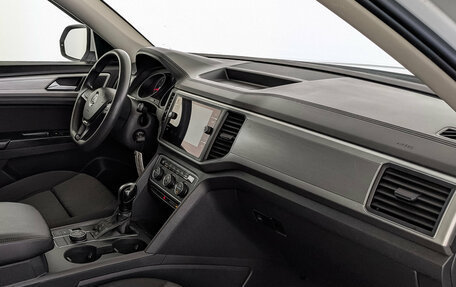 Volkswagen Teramont I, 2018 год, 2 470 000 рублей, 11 фотография