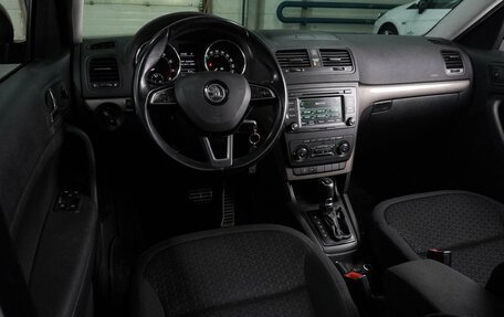 Skoda Yeti I рестайлинг, 2014 год, 1 179 000 рублей, 6 фотография