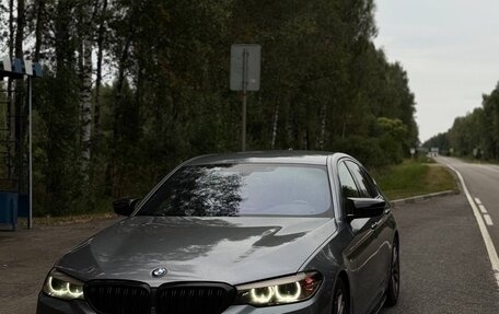 BMW 5 серия, 2018 год, 2 900 000 рублей, 3 фотография
