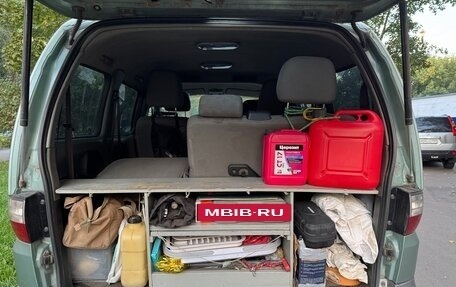 Hyundai H-1 II рестайлинг, 2006 год, 800 000 рублей, 4 фотография