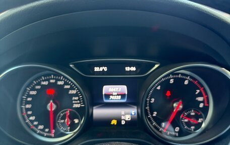 Mercedes-Benz GLA, 2018 год, 2 700 000 рублей, 16 фотография