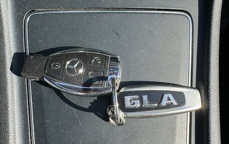 Mercedes-Benz GLA, 2018 год, 2 700 000 рублей, 24 фотография