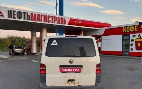 Volkswagen Caravelle T5, 2008 год, 1 200 000 рублей, 3 фотография