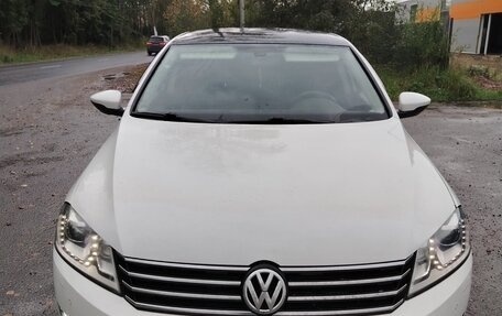 Volkswagen Passat B7, 2012 год, 890 000 рублей, 1 фотография