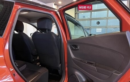 Renault Kaptur I рестайлинг, 2017 год, 1 590 000 рублей, 25 фотография