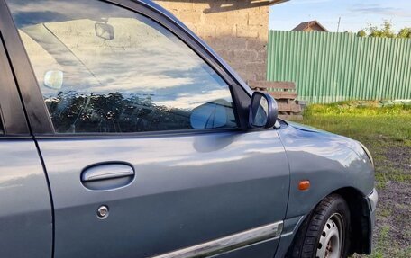 Daihatsu Sirion, 2004 год, 150 000 рублей, 6 фотография