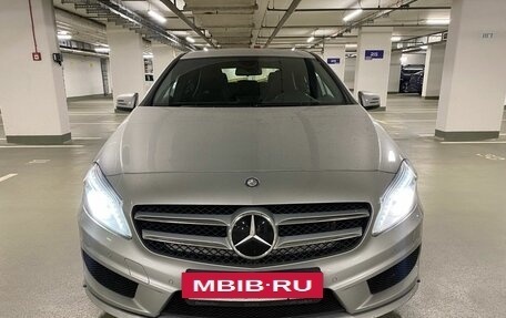 Mercedes-Benz A-Класс, 2013 год, 1 850 000 рублей, 2 фотография