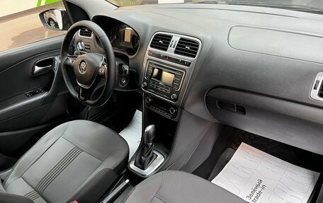Volkswagen Polo VI (EU Market), 2016 год, 1 215 000 рублей, 13 фотография