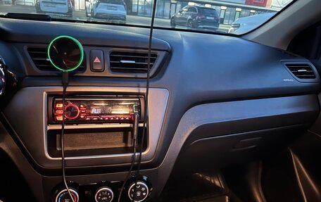 KIA Rio III рестайлинг, 2015 год, 900 000 рублей, 8 фотография