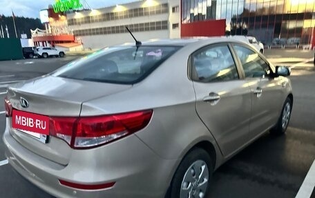 KIA Rio III рестайлинг, 2015 год, 900 000 рублей, 4 фотография