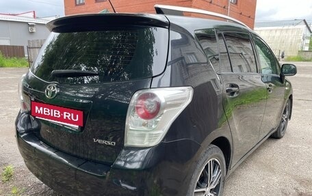 Toyota Verso I, 2011 год, 1 000 000 рублей, 2 фотография