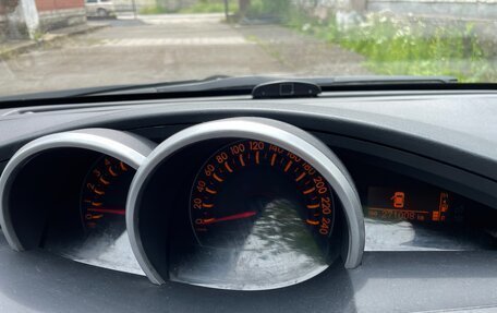 Toyota Verso I, 2011 год, 1 000 000 рублей, 16 фотография