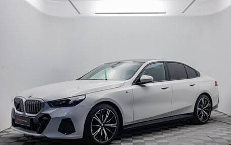BMW 5 серия, 2024 год, 7 970 000 рублей, 1 фотография