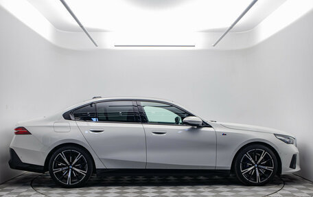 BMW 5 серия, 2024 год, 7 970 000 рублей, 6 фотография