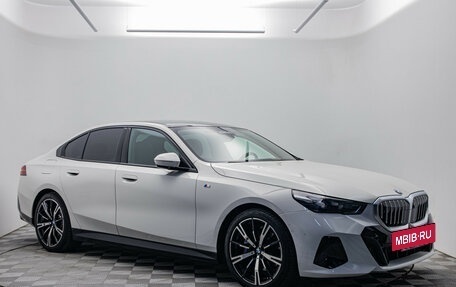 BMW 5 серия, 2024 год, 7 970 000 рублей, 7 фотография
