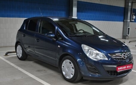 Opel Corsa D, 2011 год, 800 000 рублей, 1 фотография
