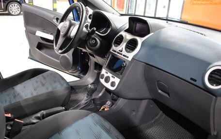 Opel Corsa D, 2011 год, 800 000 рублей, 11 фотография