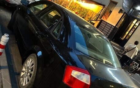 Audi A4, 2000 год, 450 000 рублей, 2 фотография