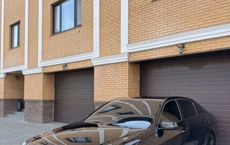 Mercedes-Benz E-Класс, 2015 год, 1 700 000 рублей, 4 фотография