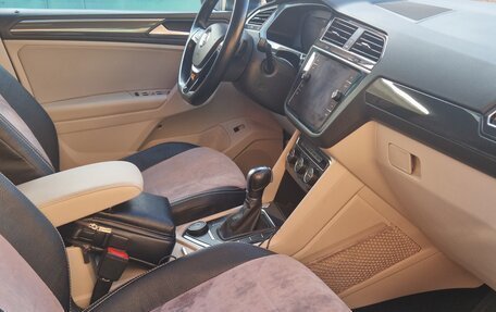 Volkswagen Tiguan II, 2018 год, 3 150 000 рублей, 9 фотография